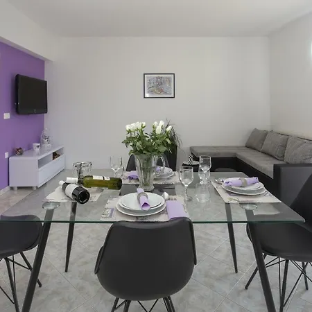 Apartament Charming Carmen Kaštela