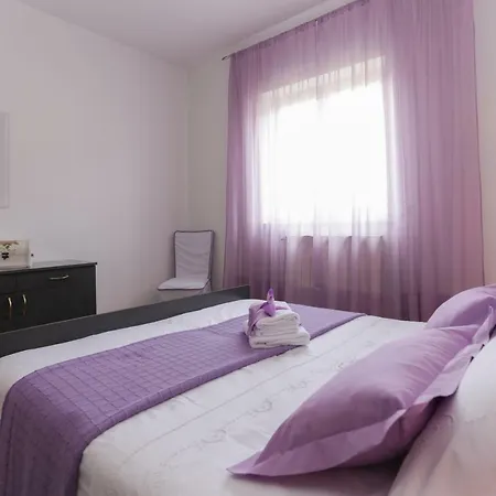 Apartament Charming Carmen Kaštela