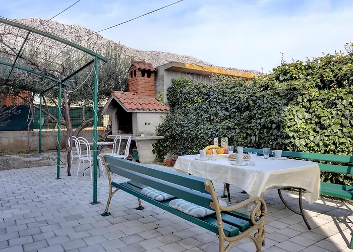 Charming Carmen Apartman Kaštela