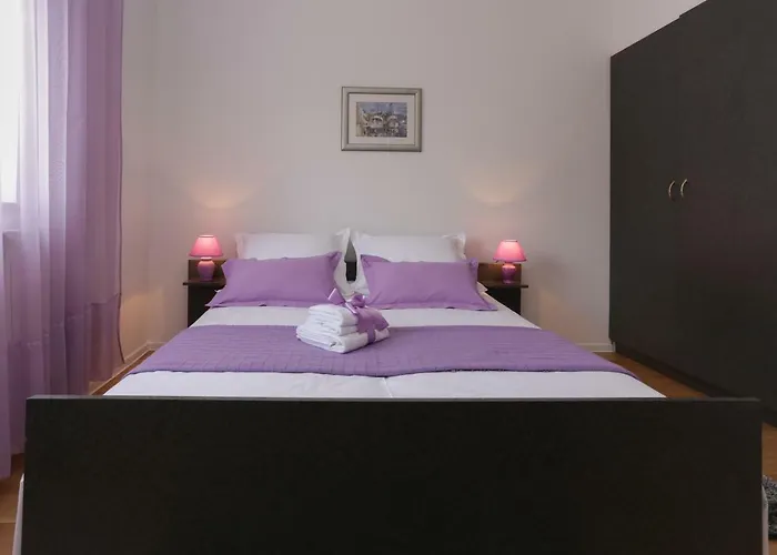 Apartment Charming Carmen Kaštela