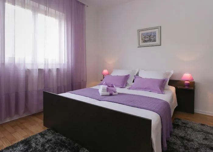 Apartman Charming Carmen *